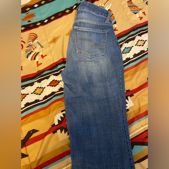 Capris. - Picture 3 of 3